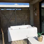 Penzion Glass Cube