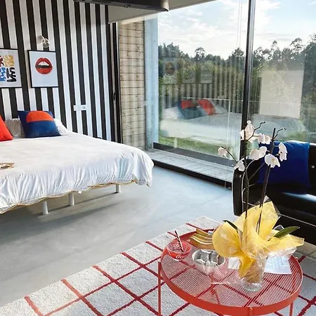 Glass Cube *
