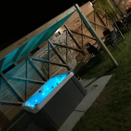 Guest house Glass Cube