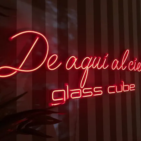 Casa de hóspedes Glass Cube Outes