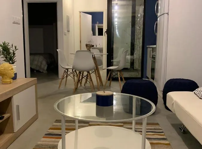 Glass Cube Maison d'hôtes Outes