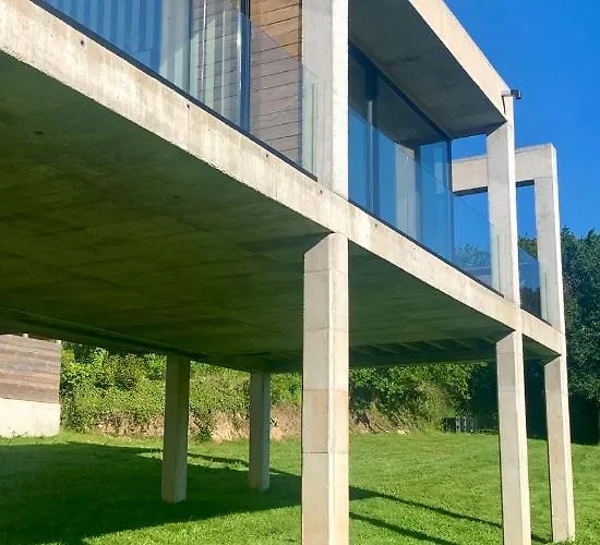 Maison d'hôtes Glass Cube Outes